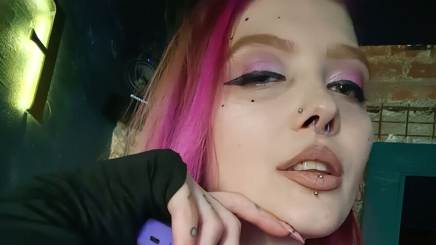 KikkiLee
