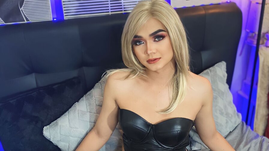 SashaxBlaire