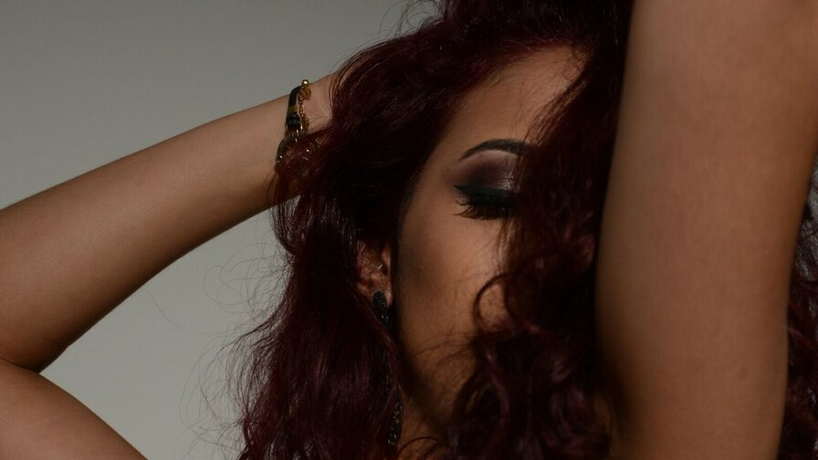 AyshaHori
